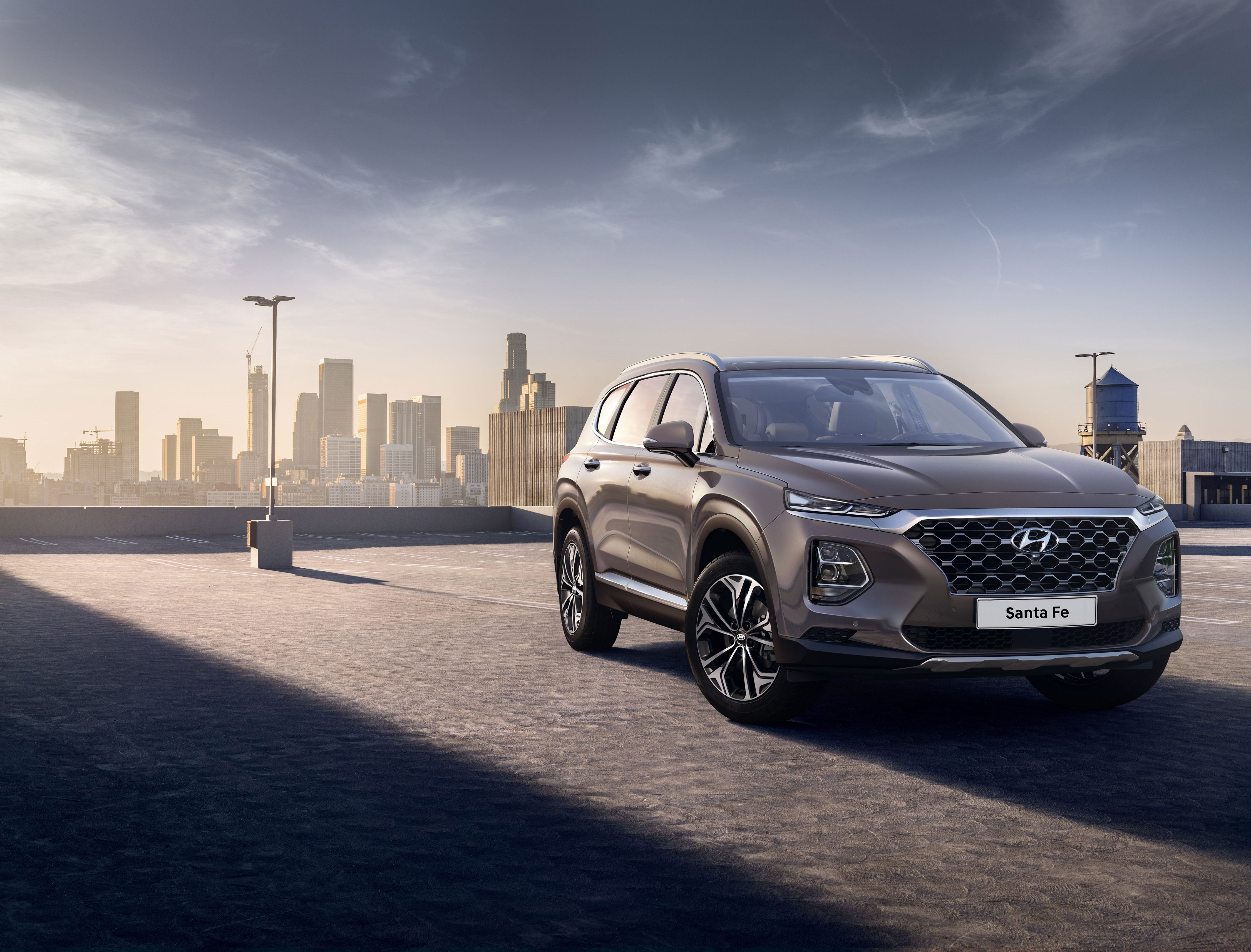 Hyundai santa fe mx5. Hyundai Santa Fe 2018. Хендай Санта Фе 2019. Новый Хендай Санта Фе 2019. Hyundai Santa Fe 4.